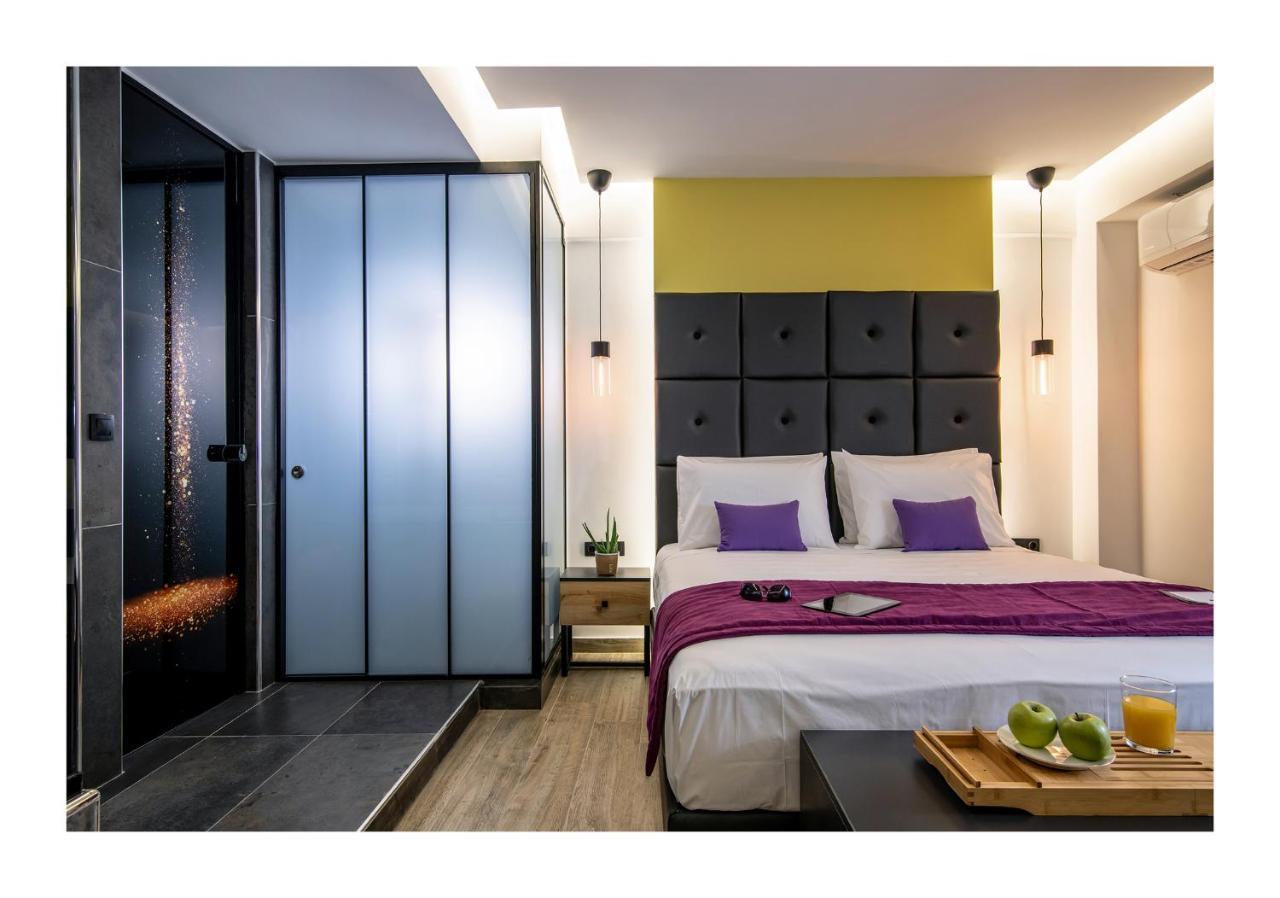 Platinum Apartment *